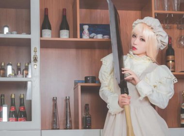 性格随性的COSER【白易子教主】介绍与美图欣赏