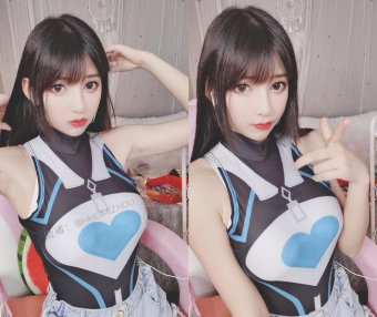 斗鱼二次元人气美女主播【雯粥粥i(小酥酱)】介绍与图集欣赏